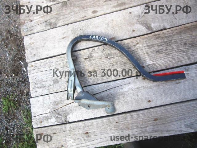 Chevrolet Lanos/Сhance Петля крышки багажника правая