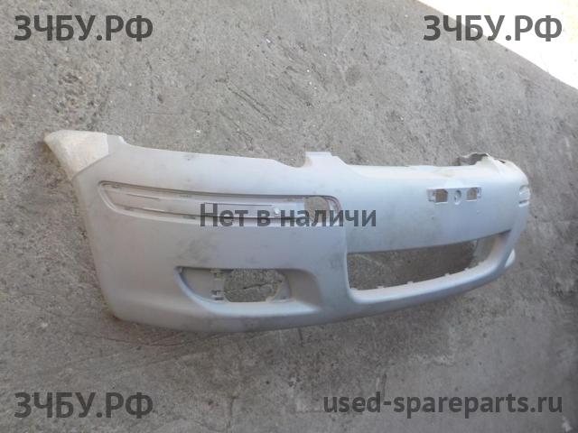 Toyota Yaris 1 Бампер передний