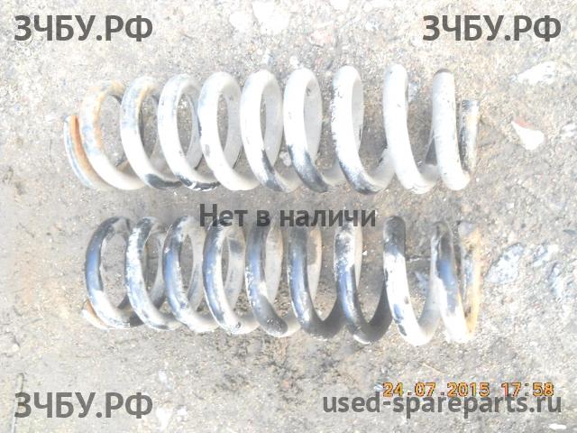 Toyota Hi Lux (3) Pick Up Пружина передняя