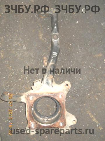 Toyota Hi Lux (3) Pick Up Кулак поворотный