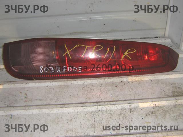 Nissan X-Trail 1 (T30) Фонарь правый