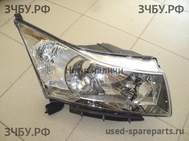 Chevrolet Cruze 1 Фара правая