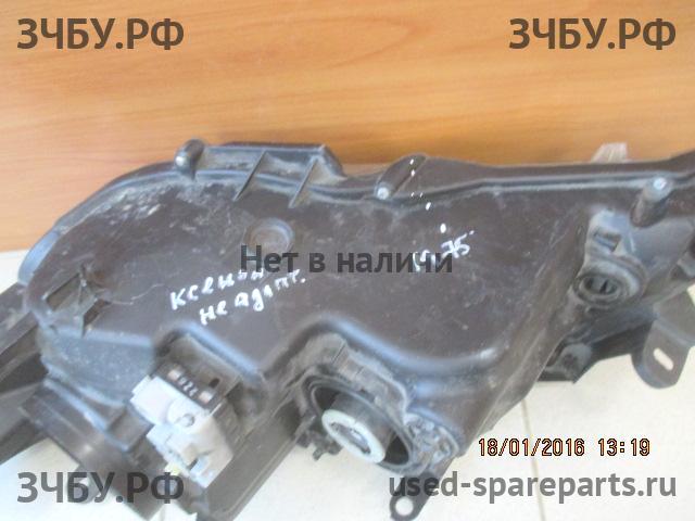 Toyota Camry 7 (V50) Фара правая