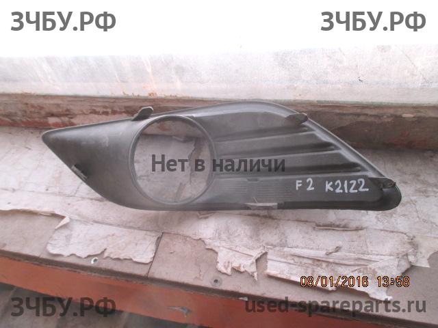 Ford Focus 2 (рестайлинг) Рамка противотуманной фары правой
