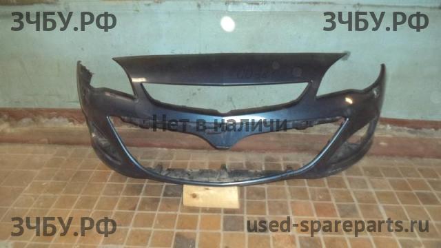 Opel Astra J Бампер передний