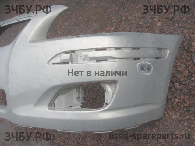 Toyota Avensis 2 Бампер передний