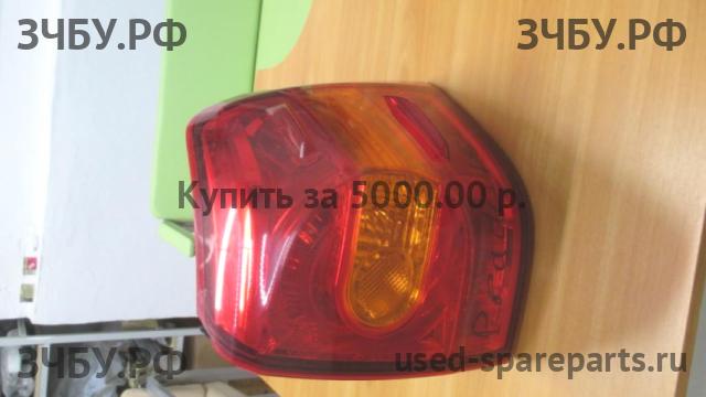 Toyota Land Cruiser 200 Фонарь правый