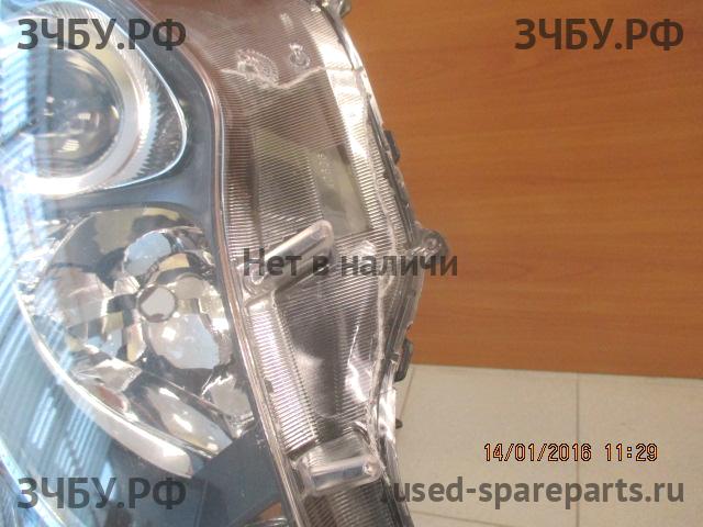 Toyota RAV 4 (4) Фара левая