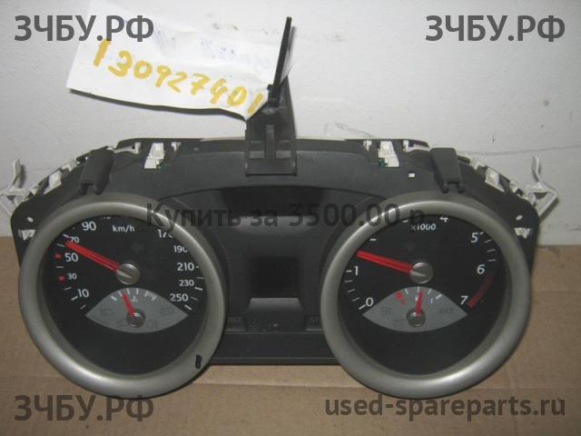 Renault Megane 2 Панель приборов