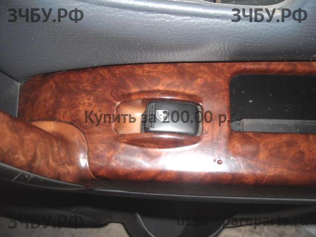 KIA Sorento 1 Кнопка стеклоподъемника задняя правая