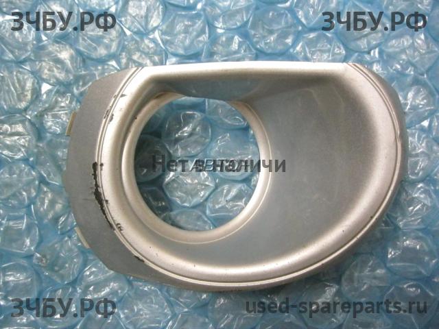 Subaru Legacy Outback 4 (B14) Рамка противотуманной фары правой