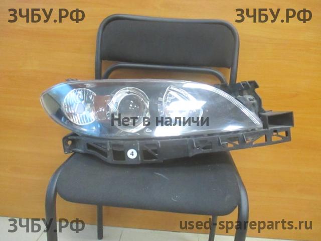 Mazda 3 [BK] Фара правая