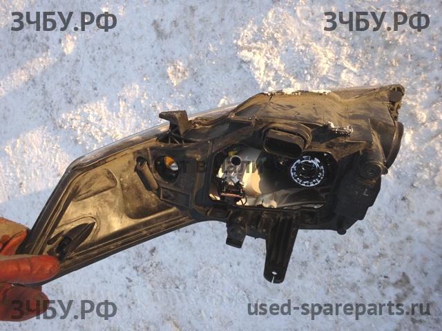 Ford Mondeo 4 Фара правая
