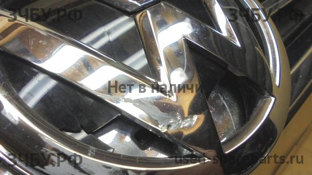 Volkswagen Touareg 2 Решетка радиатора