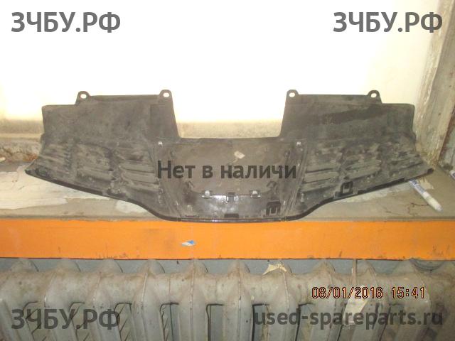 Nissan Qashqai (J10) Решетка радиатора
