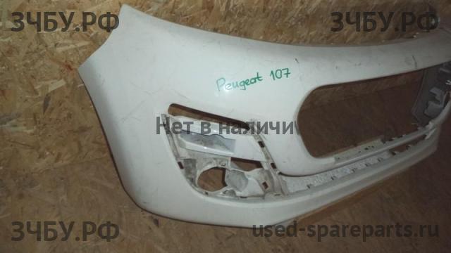 Peugeot 107 Бампер передний