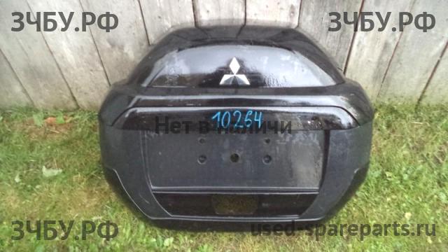Mitsubishi Pajero/Montero 4 Колпак запасного колеса