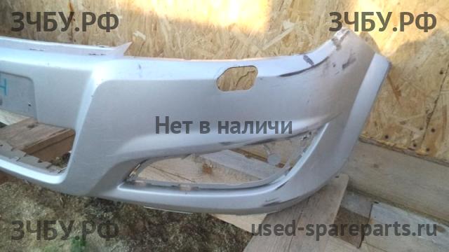 Opel Astra H Бампер передний