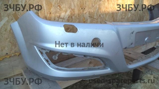 Opel Astra H Бампер передний
