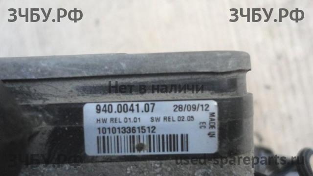 Ford Kuga 1 Вентилятор радиатора, диффузор