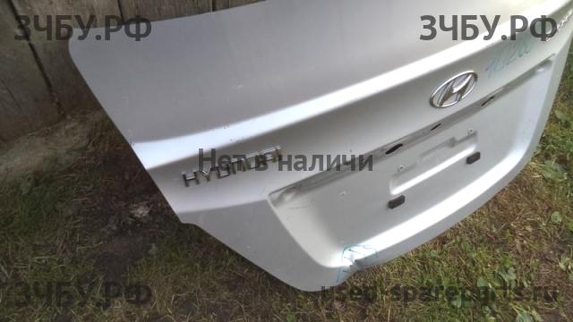 Hyundai Solaris 1 Крышка багажника