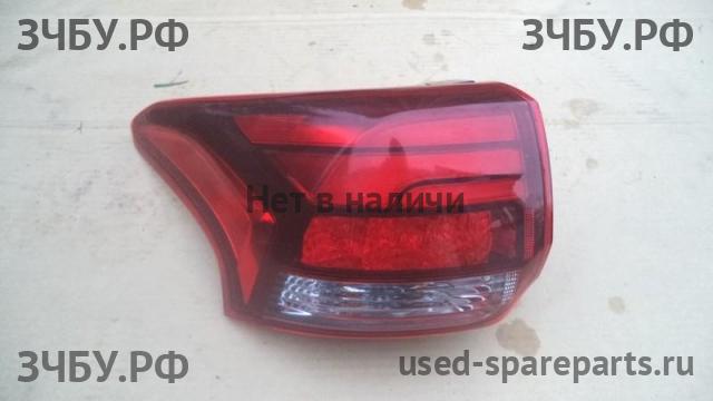 Mitsubishi Outlander 3 Фонарь левый