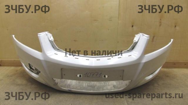 Opel Zafira B Бампер передний