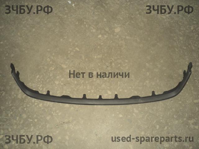 Ford C-MAX 1 Решетка радиатора