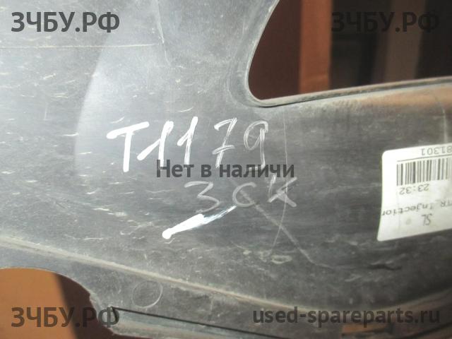 KIA Sportage 3 Решетка в бампер
