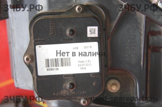 Volvo S60 (2) Фара правая