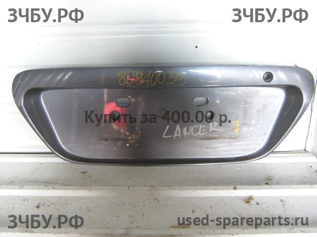 Mitsubishi Lancer 9 [CS/Classic] Накладка на крышку багажника