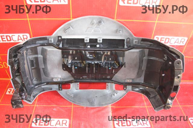 Mitsubishi Pajero/Montero 4 Колпак запасного колеса