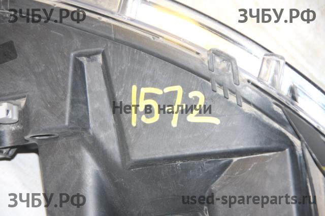 Renault Sandero 1 Фара левая