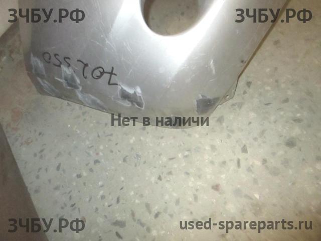 Toyota RAV 4 (3) Бампер передний