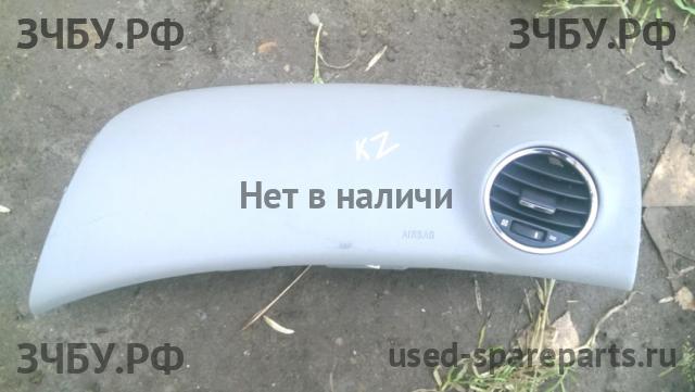 Chevrolet Cruze 1 Накладка декоративная на торпедо