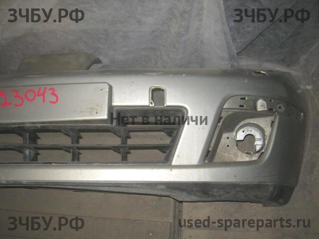 Nissan Tiida 1 Бампер передний