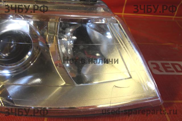Volkswagen Tiguan 1 Фара правая