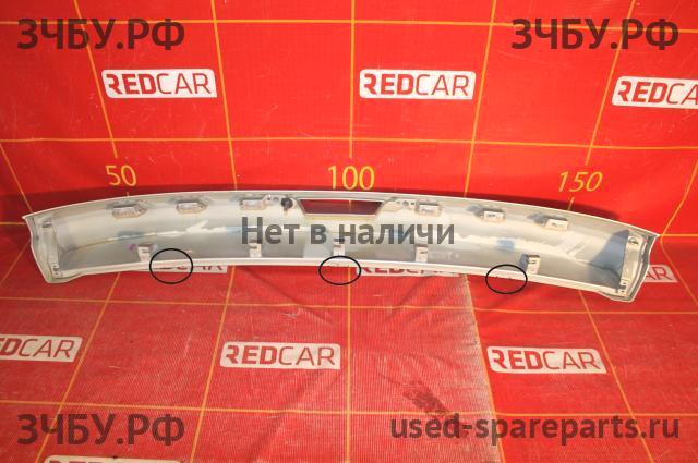 Ford Kuga 2 Накладка крышки багажника