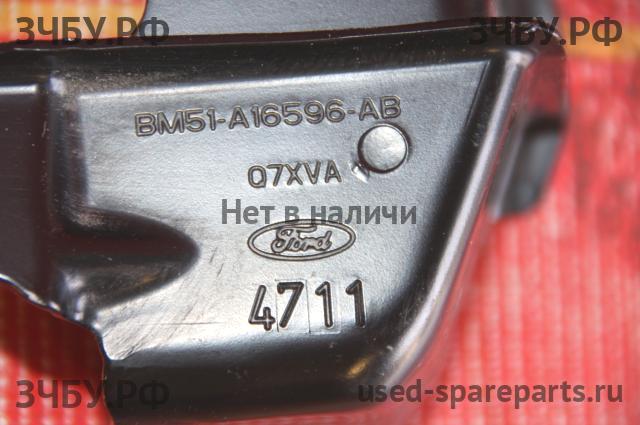 Ford Focus 3 Элемент кузова