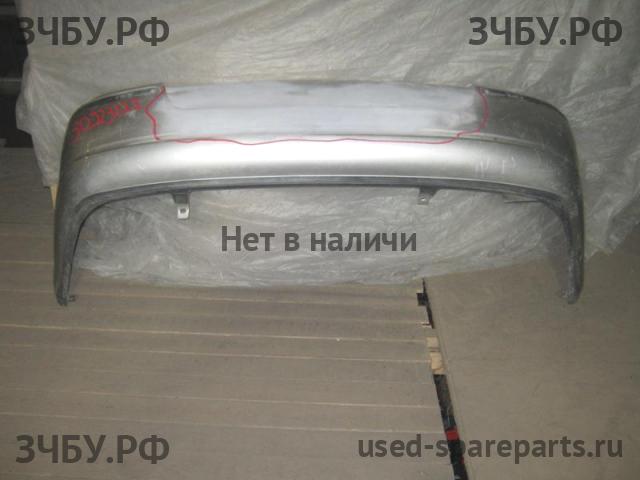 Toyota Avensis 2 Бампер задний