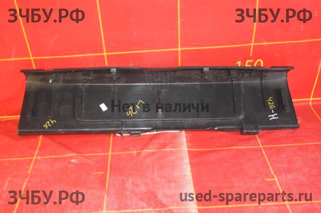 Renault Fluence Обшивка багажника
