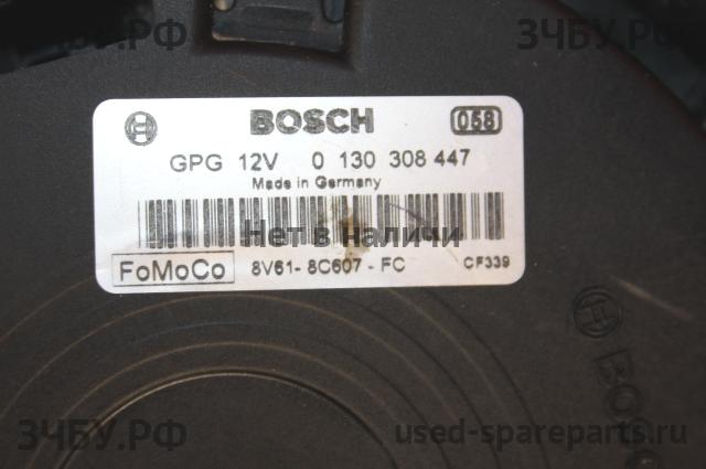 Ford Focus 3 Вентилятор радиатора, диффузор