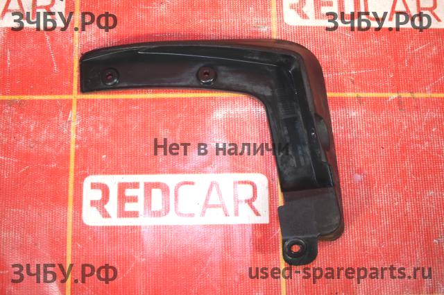 Hyundai Santa Fe 3 Брызговик передний правый