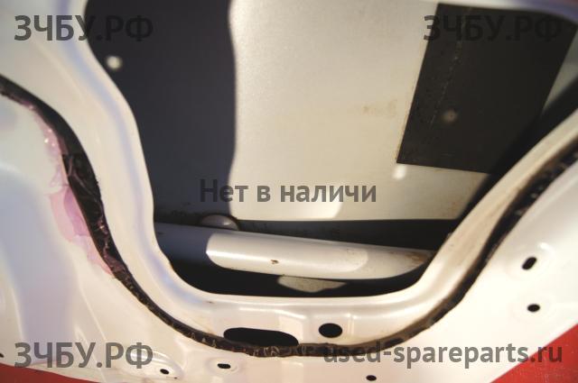 Toyota Land Cruiser 200 Дверь задняя правая