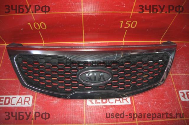 KIA Sorento 2 Решетка радиатора