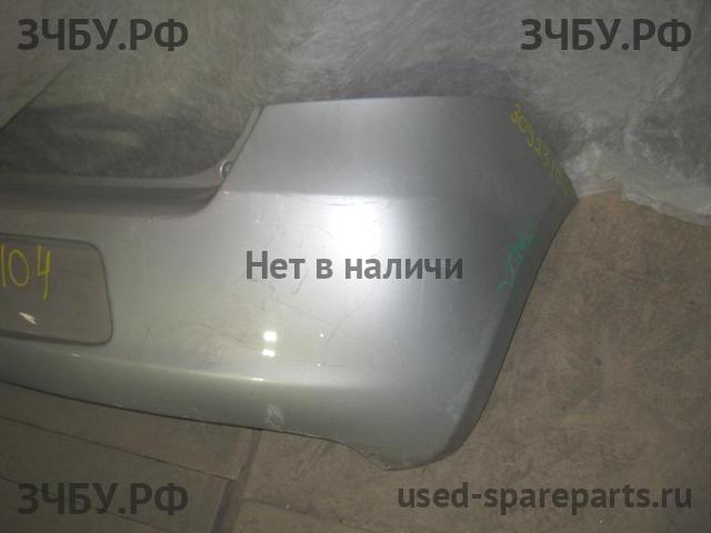 Toyota Yaris 2 Бампер задний