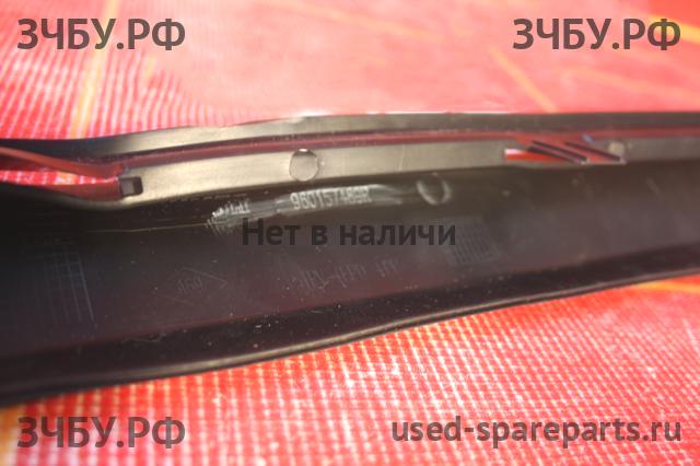 Renault Fluence Юбка переднего бампера