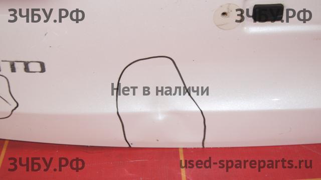 KIA Cerato 3 (YD) Крышка багажника