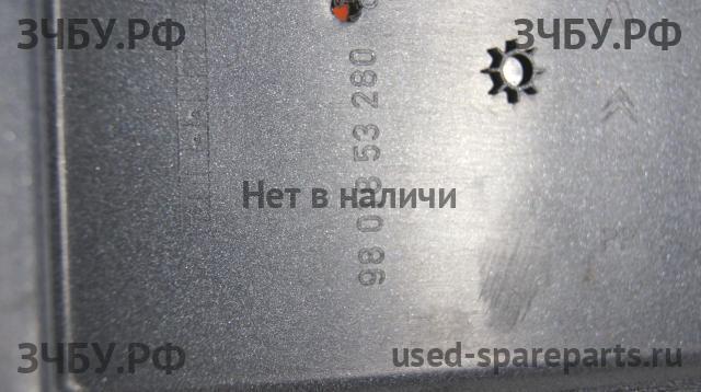 Citroen C4 (2) Бампер передний