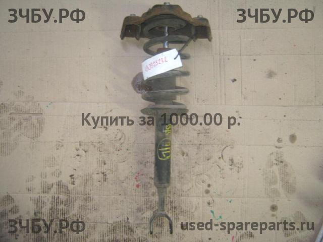 Volkswagen Passat B5 Стойка передняя левая (в сборе)